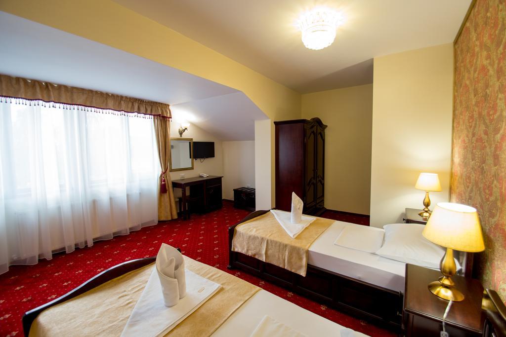 Pensiunea Oscar Focşani Chambre photo